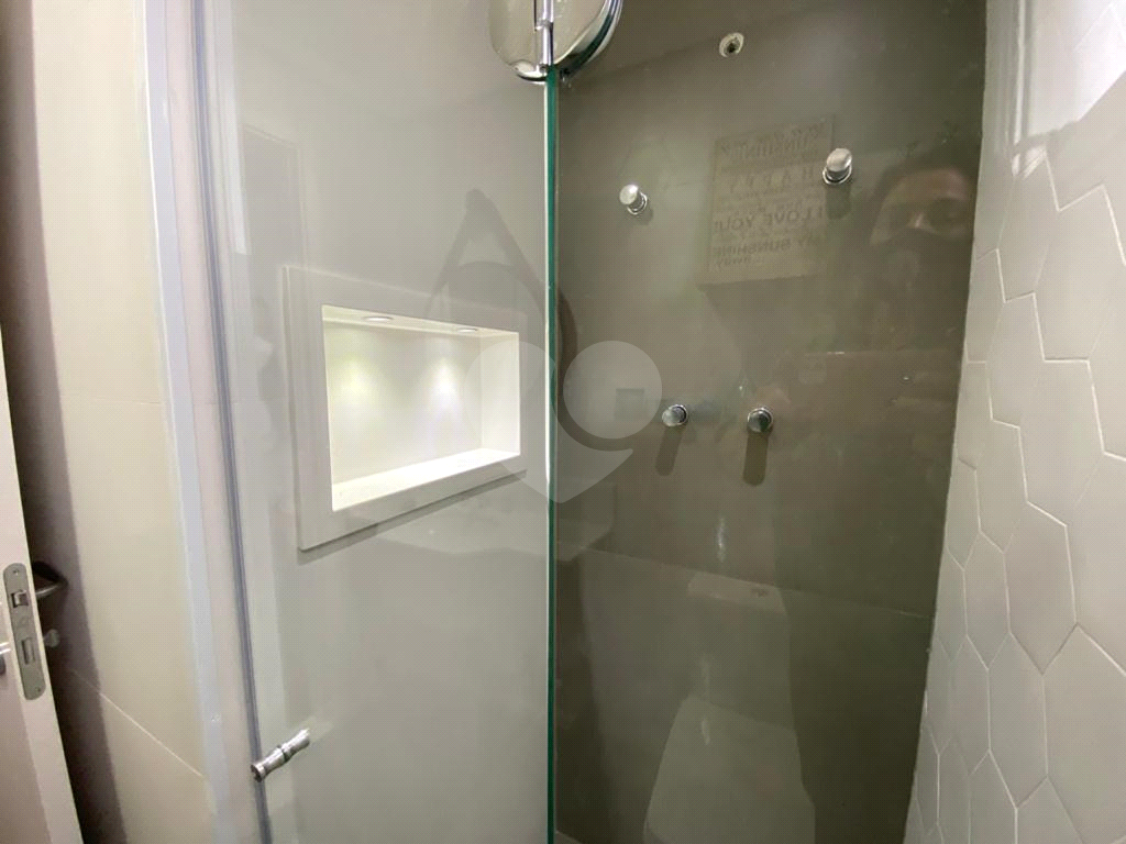 APARTAMENTO NA SANTA TEREZINHA 3 DORMITÓRIOS, SENDO 1 SUÍTE, VARANDA GOURMET, 2 VAGAS COM DEPOSITO.