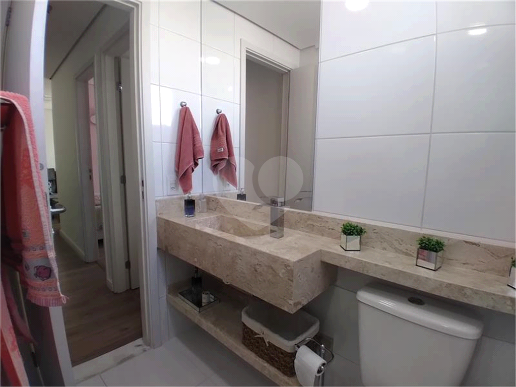 APARTAMENTO NA SANTA TEREZINHA 3 DORMITÓRIOS, SENDO 1 SUÍTE, VARANDA GOURMET, 2 VAGAS COM DEPOSITO.