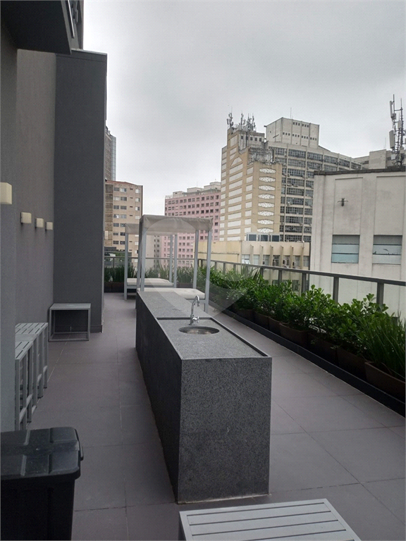 Studio na Consolação a 500 metros do metrô República e Anhangabaú todo mobiliado