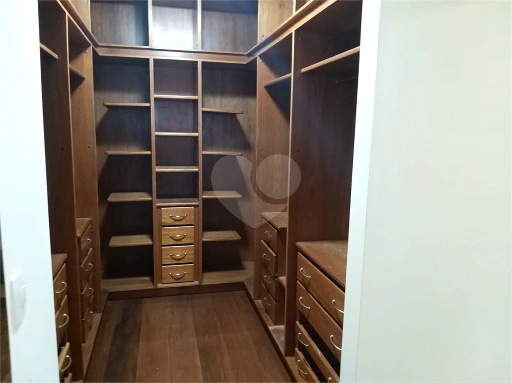 Casa à venda com 4 quartos, 550m² - Foto 19