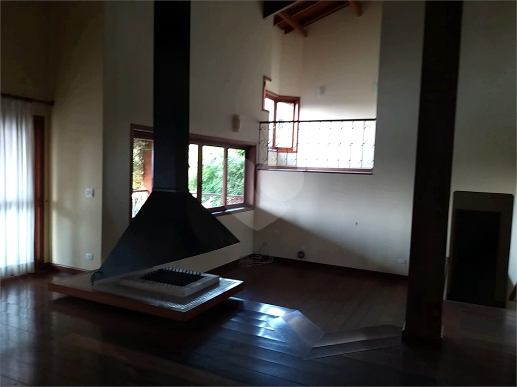 Casa à venda com 4 quartos, 550m² - Foto 15