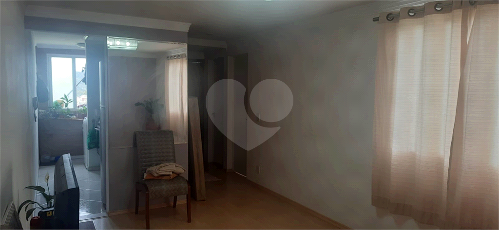 apartamento 02 dormitórios , 01 vaga Tucuruvi