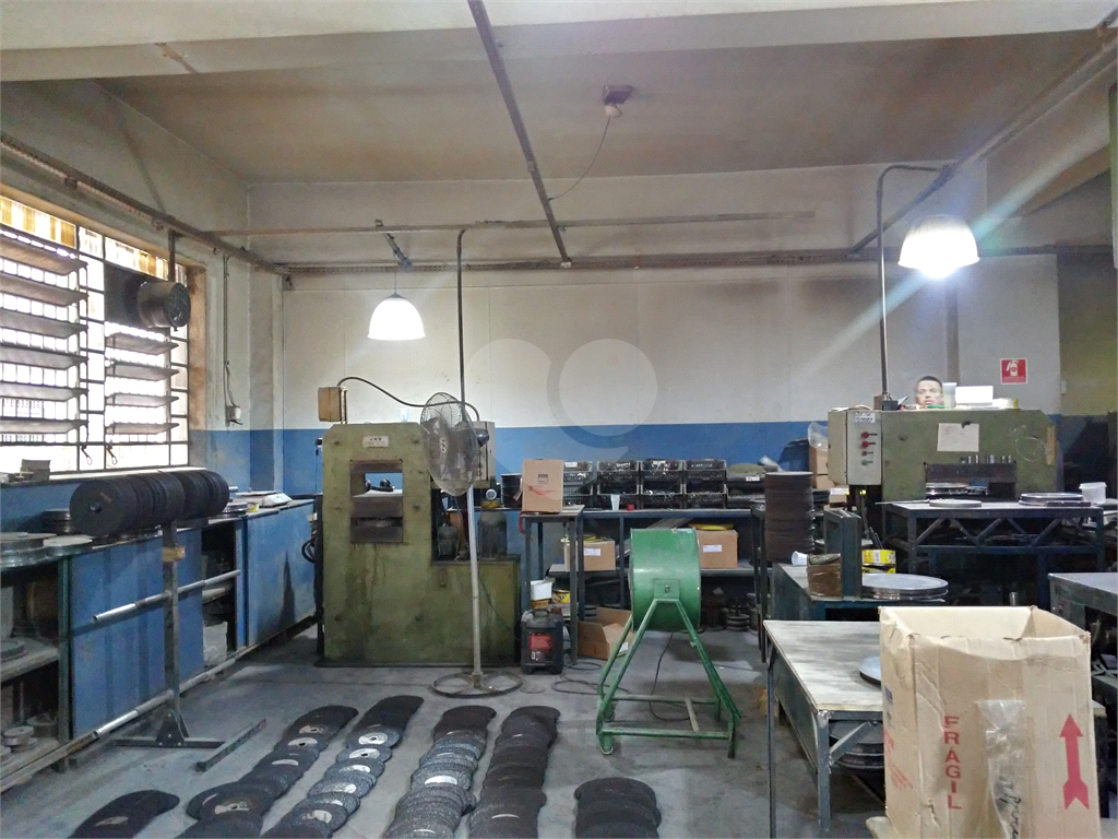 Prédio Comercial / Residencial
