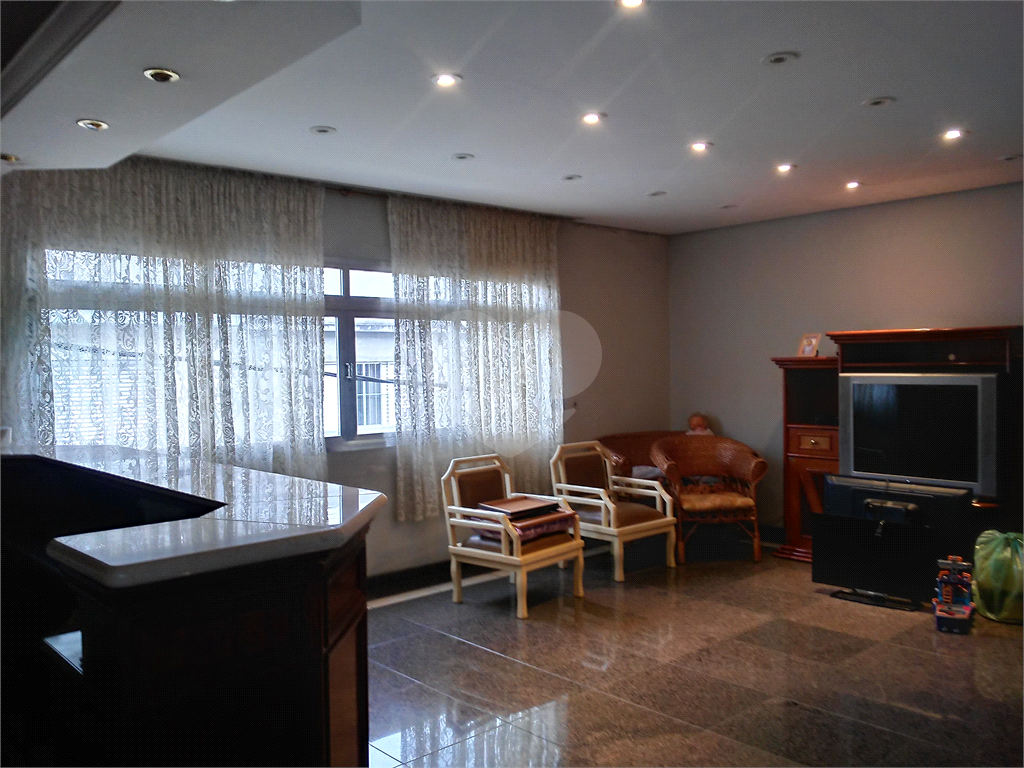 Prédio Comercial / Residencial