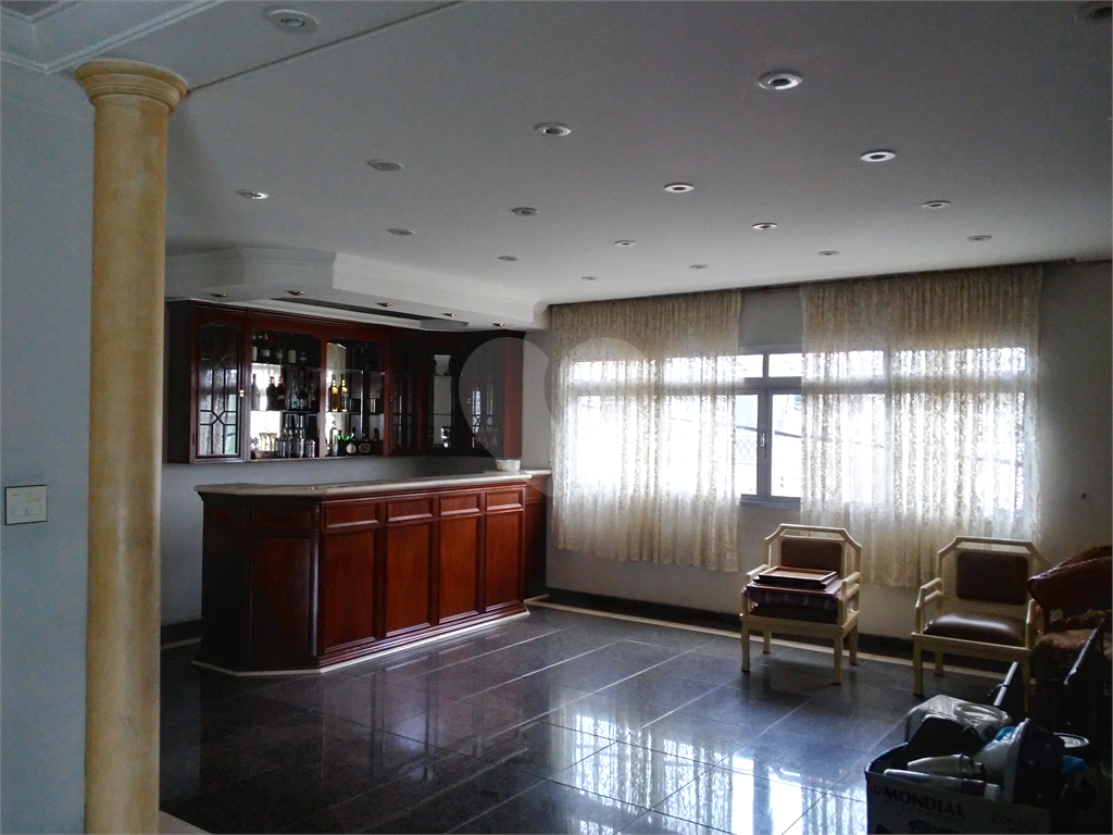 Prédio Comercial / Residencial