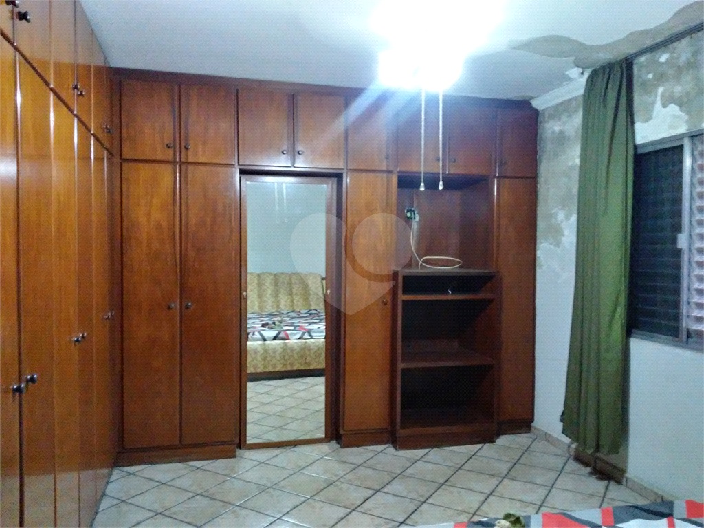Prédio Comercial / Residencial