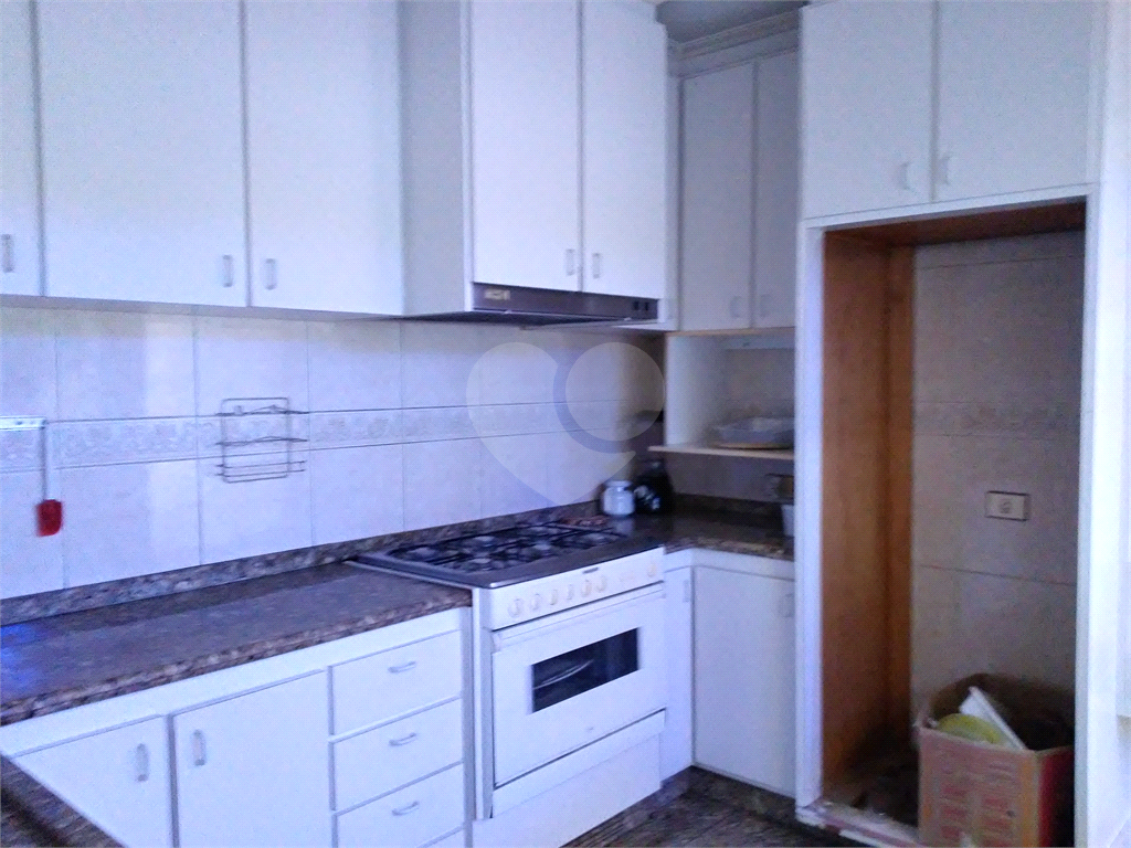 Prédio Comercial / Residencial