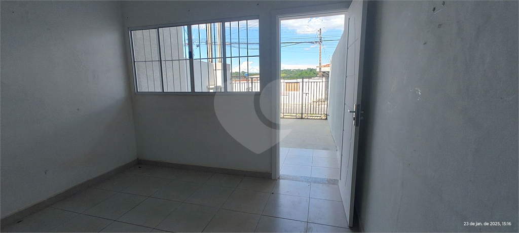 Casa à venda com 2 quartos, 66m² - Foto 10