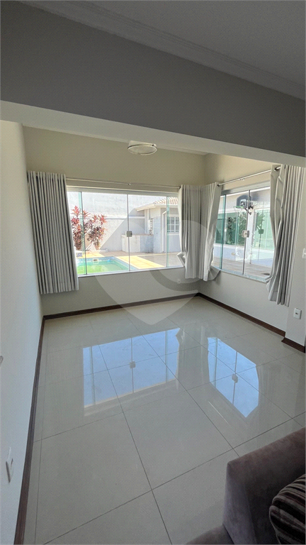 Casa à venda e aluguel com 3 quartos, 500m² - Foto 16