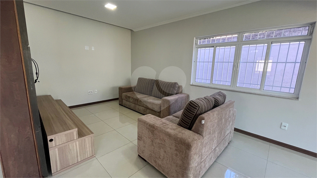 Casa à venda e aluguel com 3 quartos, 500m² - Foto 12