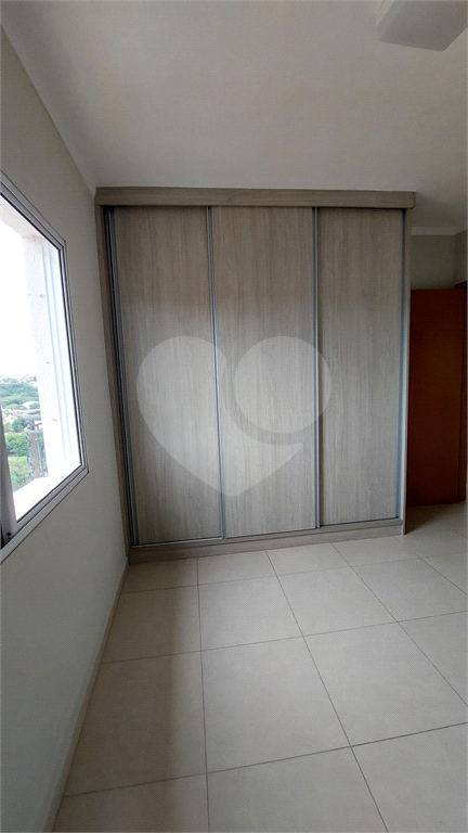 Apartamento para alugar com 2 quartos, 70m² - Foto 24