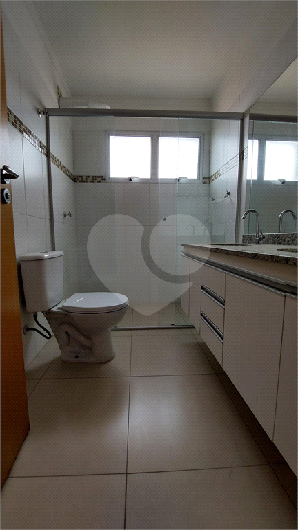 Apartamento para alugar com 2 quartos, 70m² - Foto 20