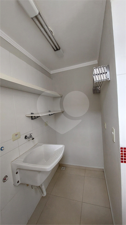 Apartamento para alugar com 2 quartos, 70m² - Foto 16