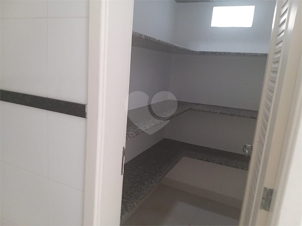 Casa de Condomínio à venda com 4 quartos, 650m² - Foto 48