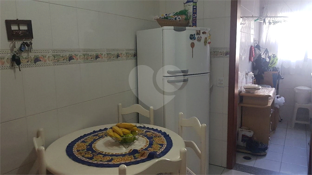 Apartamento à venda com 2 quartos, 67m² - Foto 8