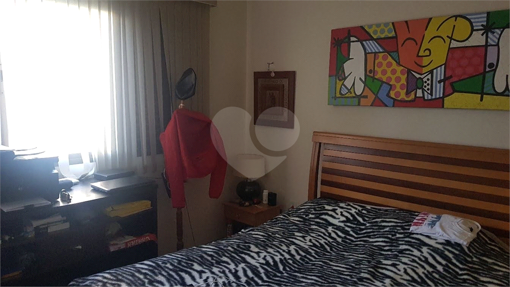 Apartamento à venda com 2 quartos, 67m² - Foto 9