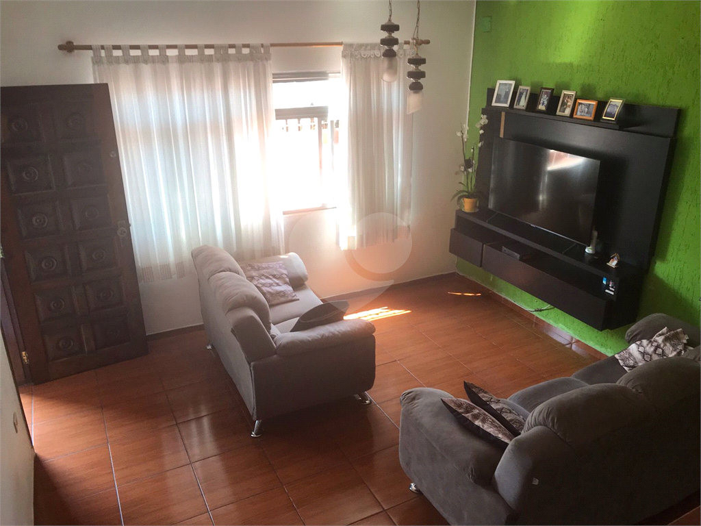 Sobrado na Vila Zilda terreno 9x15 