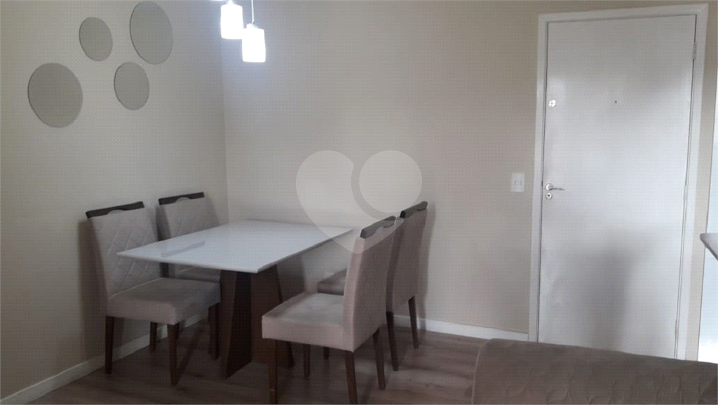 Excelente apartamento todo mobiliado, paralela a Júlio Buono!