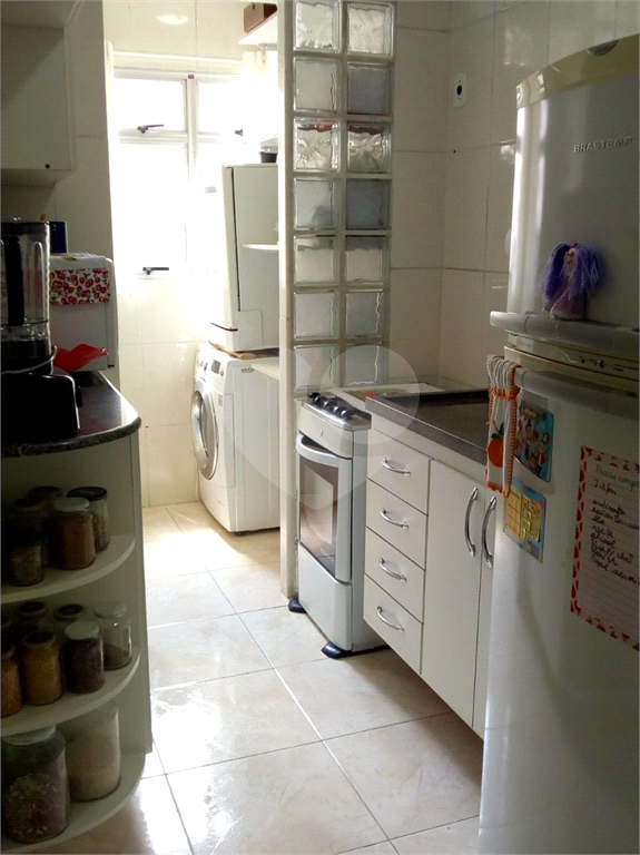 Excelente apartamento na Av do oratório.
