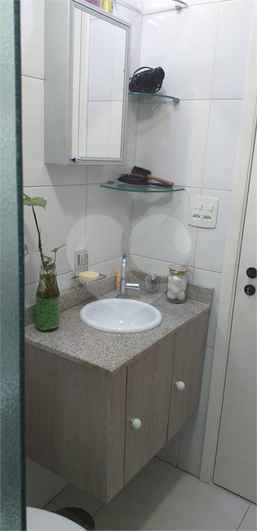 Excelente apartamento na Av do oratório.