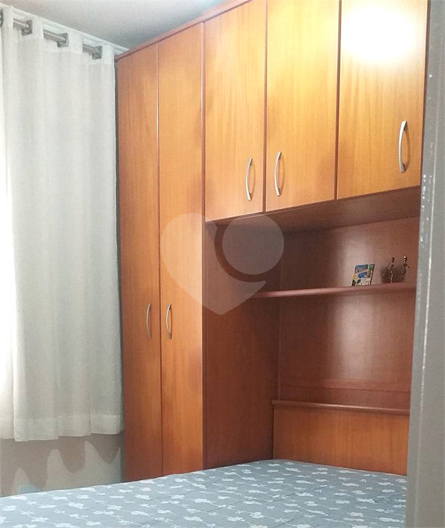 Excelente apartamento na Av do oratório.