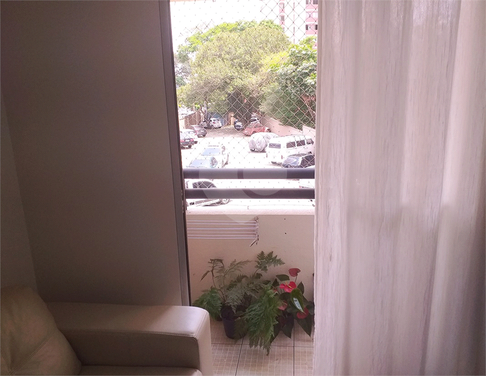 Excelente apartamento na Av do oratório.