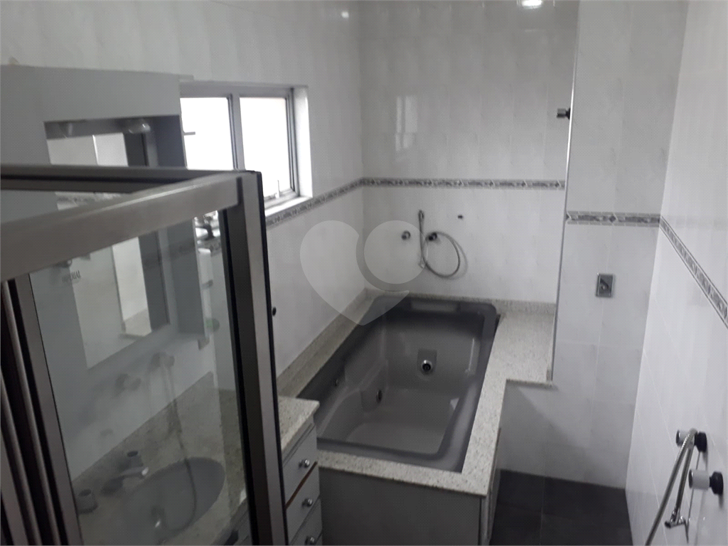 SOBRADO VILA DOS ANDRADES COM 3 SUÍTES