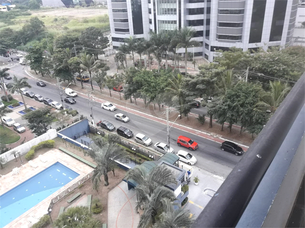 Apartamento com 2 dormitórios, 1 vaga no  Jd. Anália Franco