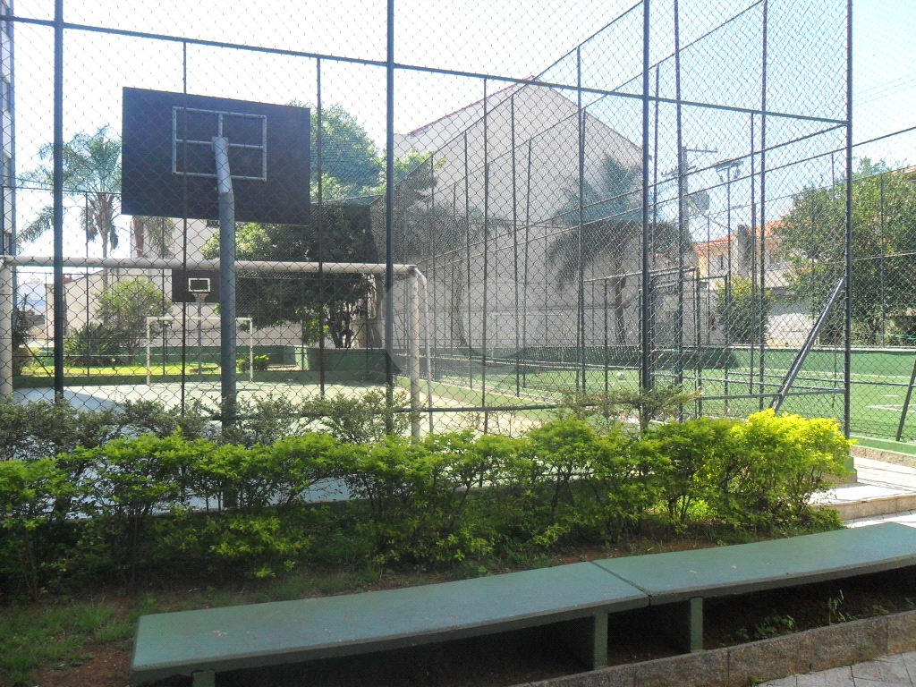 Apartamento com 2 dormitórios, 1 vaga no  Jd. Anália Franco