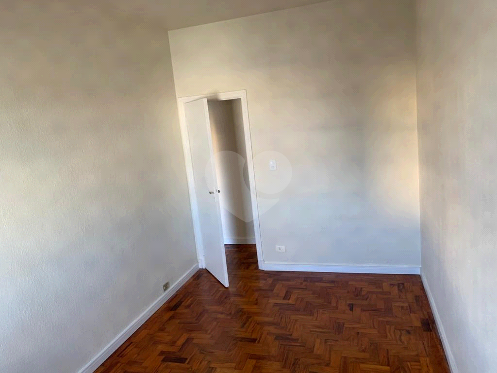 Apartamento à venda com 3 quartos, 114m² - Foto 8