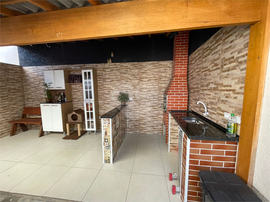 Casa à venda com 3 quartos, 76m² - Foto 17