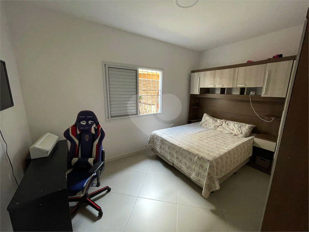 Casa à venda com 3 quartos, 76m² - Foto 14