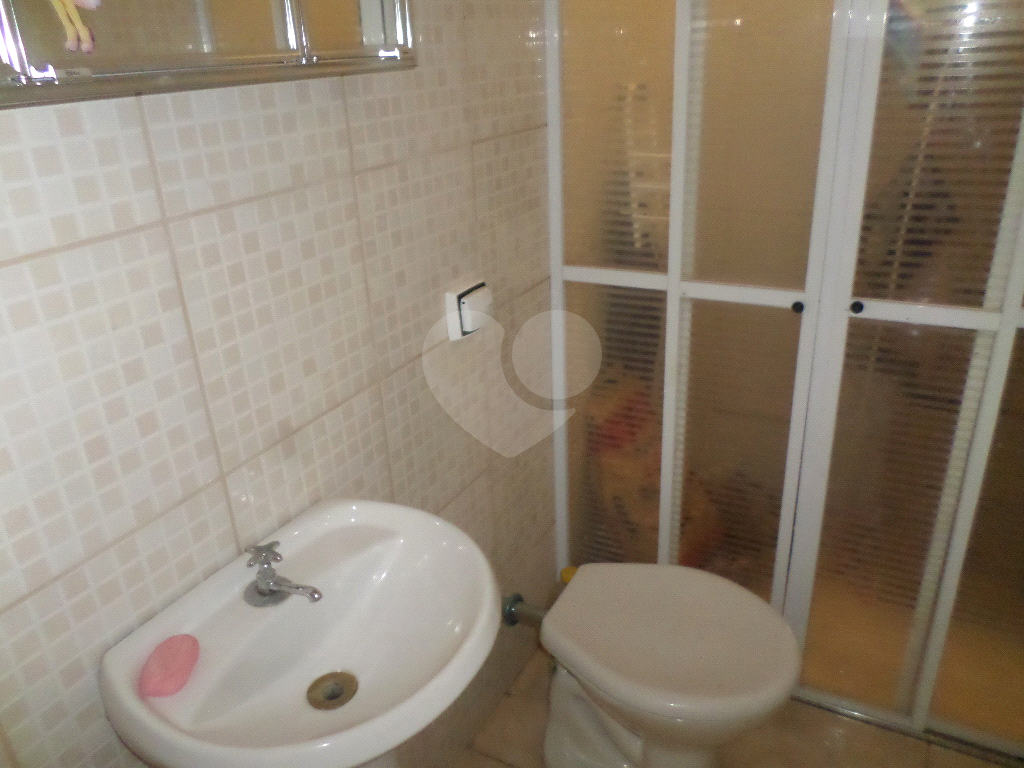 Casa à venda com 3 quartos, 200m² - Foto 13