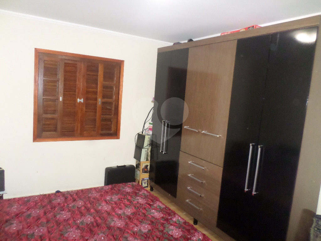 Casa à venda com 3 quartos, 200m² - Foto 6