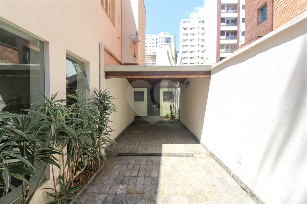 CASA em MOEMA