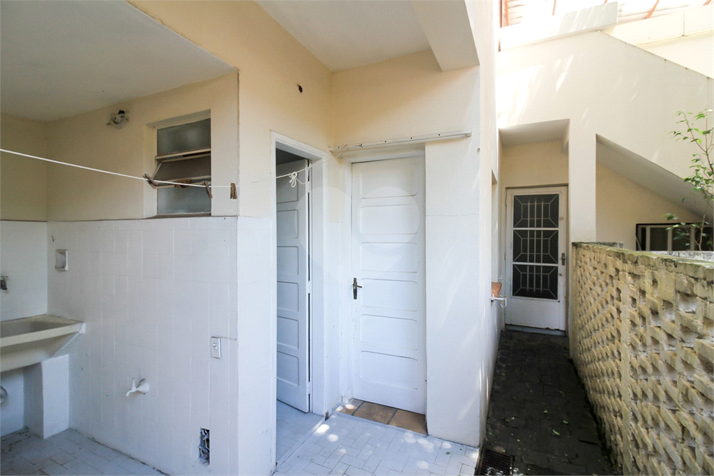 CASA em MOEMA