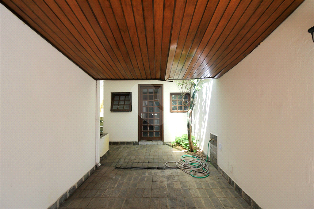 CASA em MOEMA