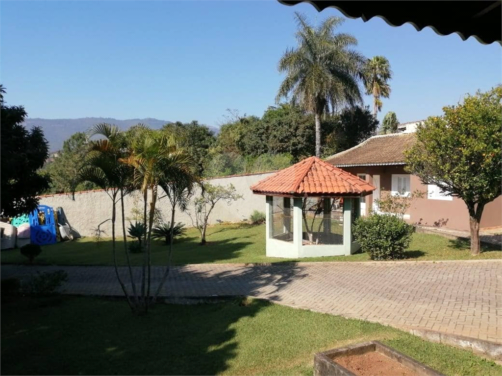 Casa à venda com 4 quartos, 700m² - Foto 46