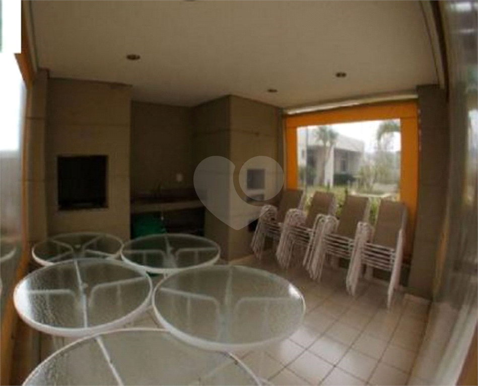 APARTAMENTO em LIMÃO