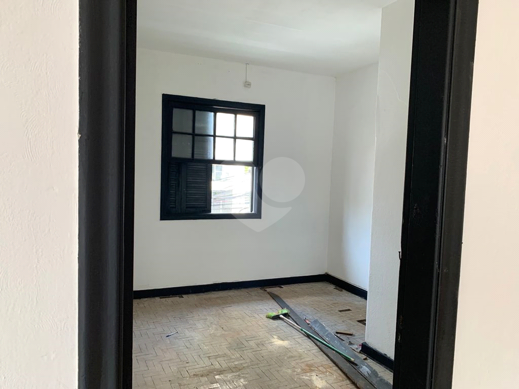 Prédio Inteiro à venda com 6 quartos, 140m² - Foto 9