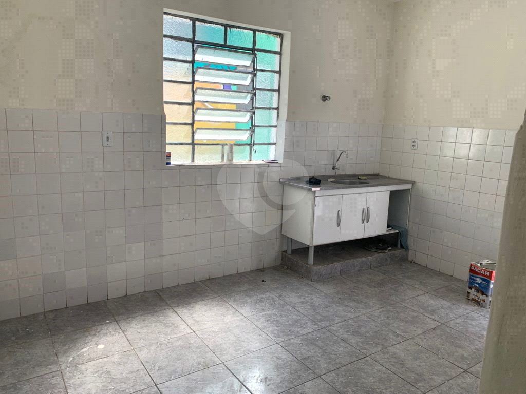 Prédio Inteiro à venda com 6 quartos, 140m² - Foto 24