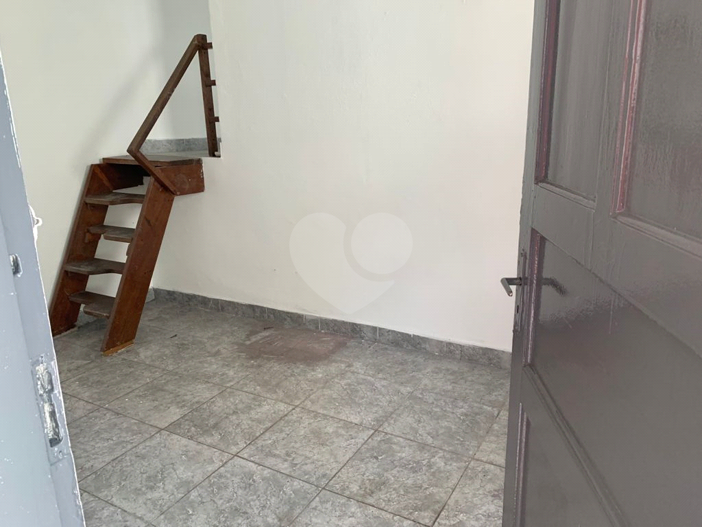 Prédio Inteiro à venda com 6 quartos, 140m² - Foto 8