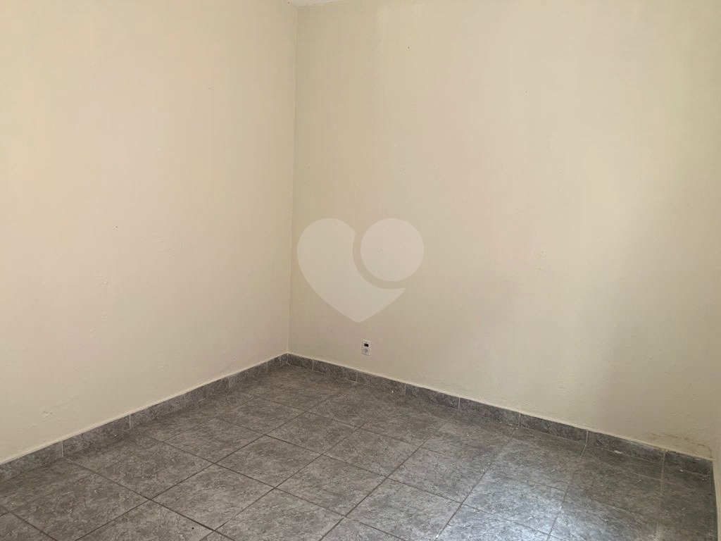 Prédio Inteiro à venda com 6 quartos, 140m² - Foto 6