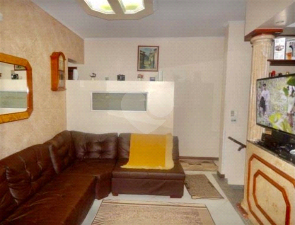 Sobrado à venda com 2 quartos, 280m² - Foto 3