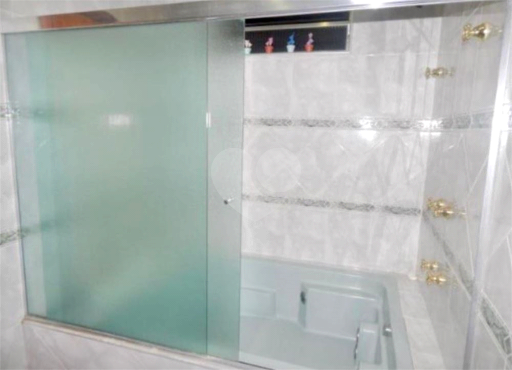 Sobrado à venda com 2 quartos, 280m² - Foto 12