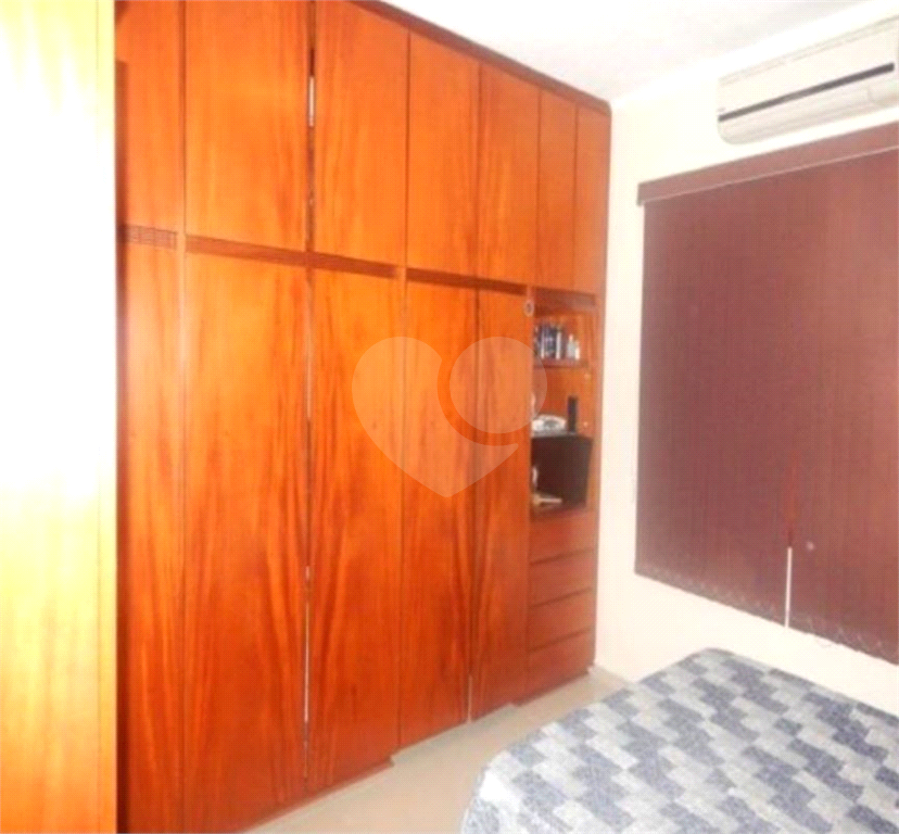 Sobrado à venda com 2 quartos, 280m² - Foto 15
