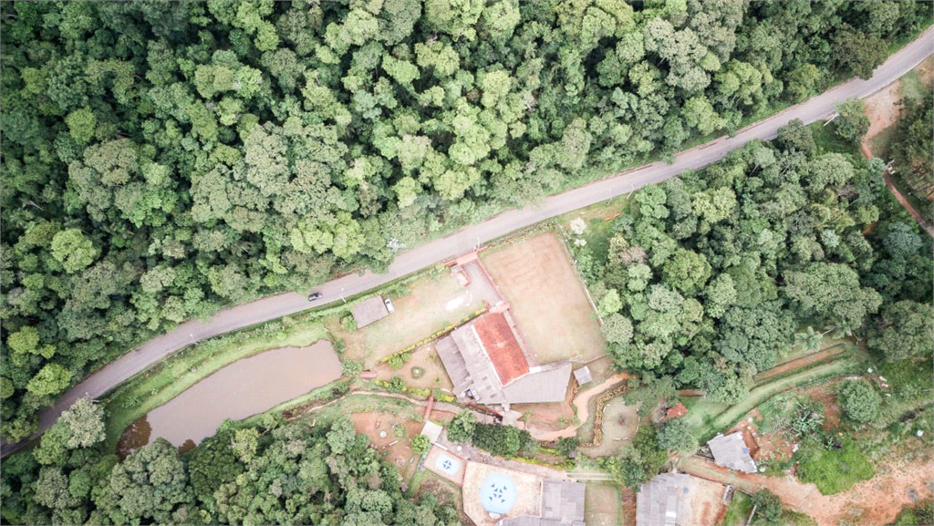 Fazenda à venda com 8 quartos, 1500m² - Foto 3