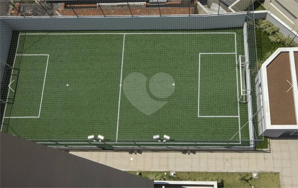 APARTAMENTO em TATUAPÉ