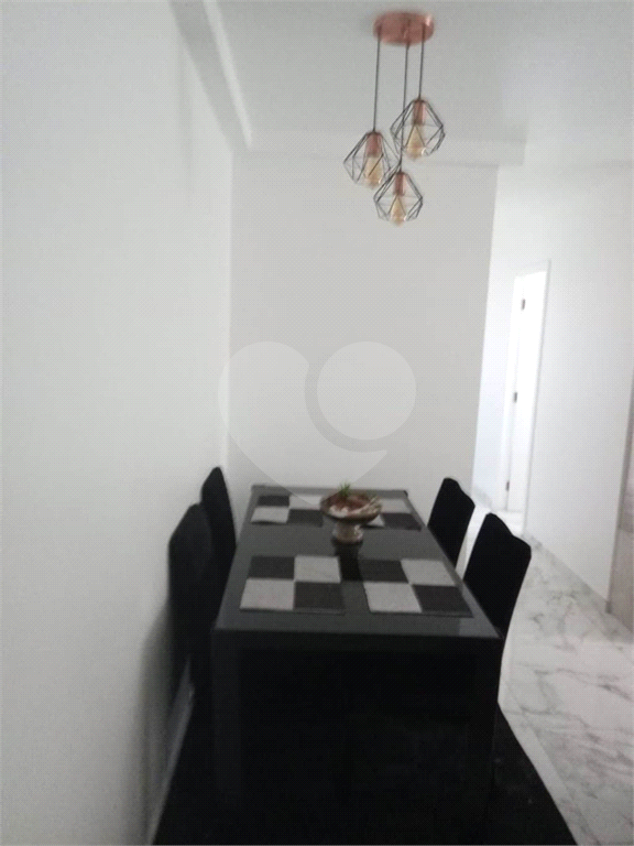 APARTAMENTO em TATUAPÉ