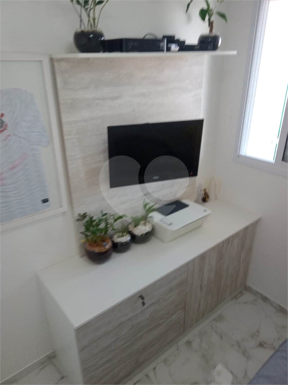 APARTAMENTO em TATUAPÉ